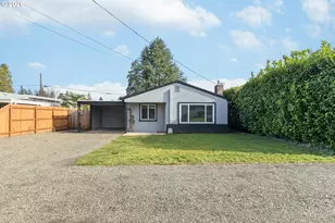 169 W Hazel St, Roseburg, OR 97471 - Photo 4