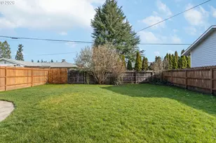 169 W Hazel St, Roseburg, OR 97471 - Photo 38