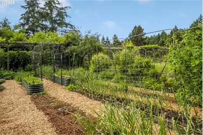 10623 NE Fox Farm Rd, Dundee, OR 97115 - Photo 24