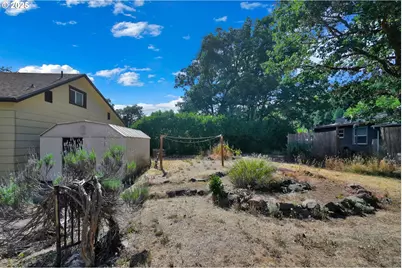 47563 Union St, Oakridge, OR 97463 - Photo 28