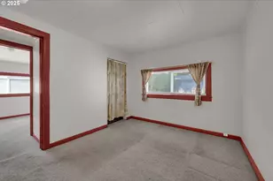 47563 Union St, Oakridge, OR 97463 - Photo 16