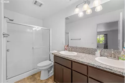 7843 Cadence Ln, White City, OR 97503 - Photo 8