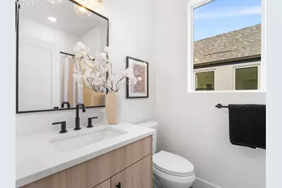 9215 N Seneca St, Portland, OR 97203 - Photo 14