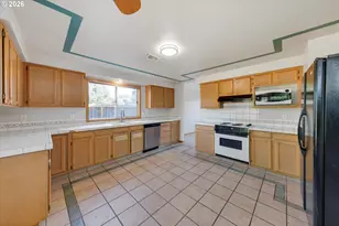 9811 NE 138th Ct, Vancouver, WA 98682 - Photo 12