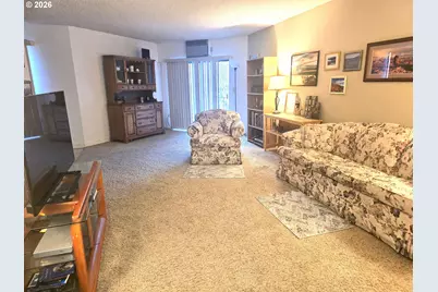 5585 E Evergreen Blvd, Vancouver, WA 98661 - Photo 4