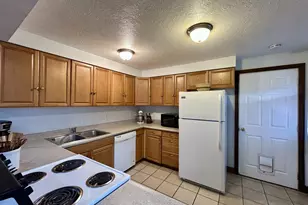 400 D St, Dallesport, WA 98617 - Photo 6