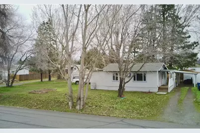 400 D St, Dallesport, WA 98617 - Photo 18