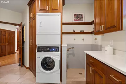 21469 Waterford Pl, West Linn, OR 97068 - Photo 34