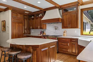 21469 Waterford Pl, West Linn, OR 97068 - Photo 12