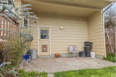 408 SW Chapman St, Sheridan, OR 97378 - Photo 42