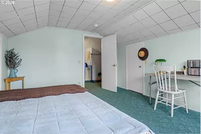 408 SW Chapman St, Sheridan, OR 97378 - Photo 30