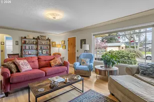 408 SW Chapman St, Sheridan, OR 97378 - Photo 8