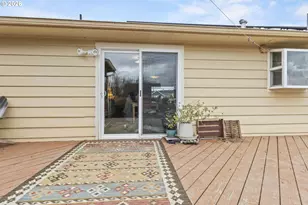 408 SW Chapman St, Sheridan, OR 97378 - Photo 34