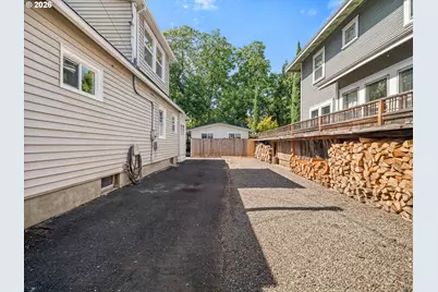 5615 N Delaware Ave, Portland, OR 97217 - Photo 36