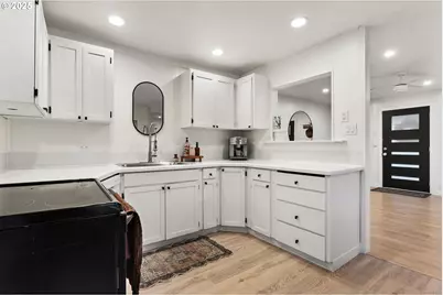 501 E Jones St, Yacolt, WA 98675 - Photo 12