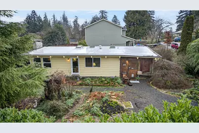 4833 SW Buddington St, Portland, OR 97219 - Photo 1