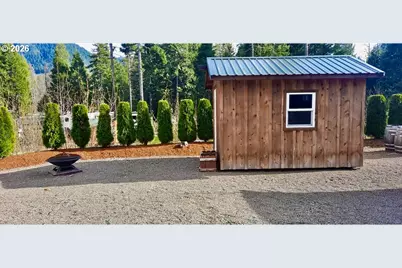 54432 McKenzie Hwy #40, Blue River, OR 97413 - Photo 2