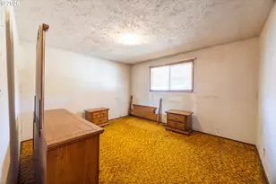 10285 NW 314th Ave, North Plains, OR 97133 - Photo 16