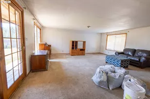 10285 NW 314th Ave, North Plains, OR 97133 - Photo 14
