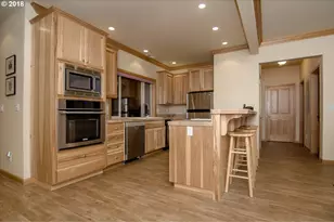 1111 Illahee Rd, Idleyld Park, OR 97447 - Photo 8