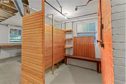 908 NW 25th Ave, Portland, OR 97210 - Photo 42