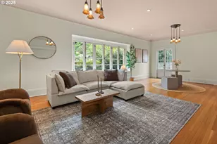 908 NW 25th Ave, Portland, OR 97210 - Photo 8