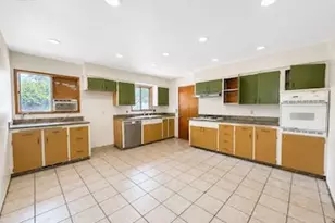 10505 SE Long St, Portland, OR 97266 - Photo 12