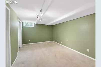 10505 SE Long St, Portland, OR 97266 - Photo 16
