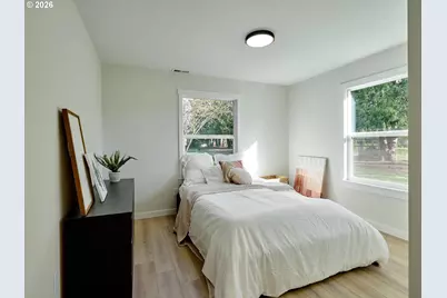 7911 SE Sunnyside Dr, Milwaukie, OR 97222 - Photo 18