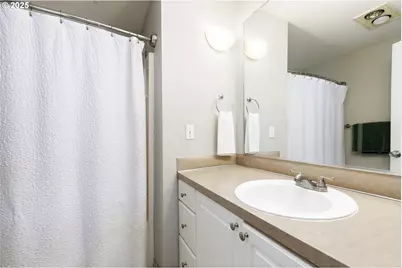 13949 Beavercreek Rd #107, Oregon City, OR 97045 - Photo 28