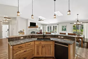 91403 Marbrook Ln, Blue River, OR 97413 - Photo 8