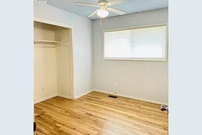 13314 SE Alder St, Portland, OR 97233 - Photo 12