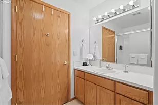 5087 SE 16th Dr, Gresham, OR 97080 - Photo 26