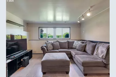 11424 SW 66th Ave, Portland, OR 97223 - Photo 26