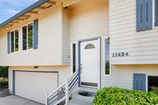 11424 SW 66th Ave, Portland, OR 97223 - Photo 2