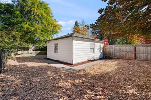 7821 SW Greenwood Dr, Portland, OR 97223 - Photo 34