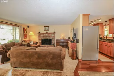 686 Murdock Dr, Oakland, OR 97462 - Photo 8