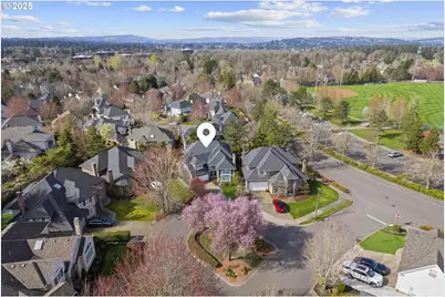 4674 Chelsea Ln, Lake Oswego, OR 97035 - Photo 1