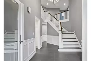 4674 Chelsea Ln, Lake Oswego, OR 97035 - Photo 6