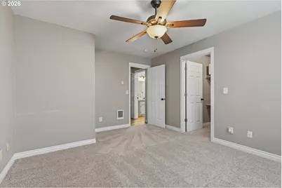 20920 Fawn Ct, West Linn, OR 97068 - Photo 14