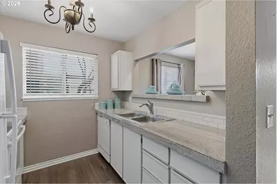20920 Fawn Ct, West Linn, OR 97068 - Photo 8