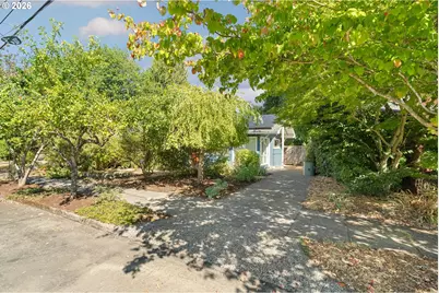 9244 N Allegheny Ave, Portland, OR 97203 - Photo 42