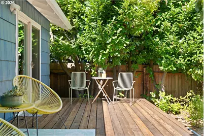 9244 N Allegheny Ave, Portland, OR 97203 - Photo 28