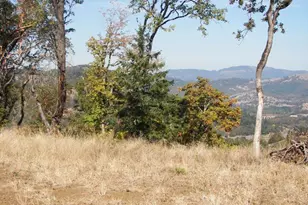 887 Southridge Wy, Roseburg, OR 97470 - Photo 1