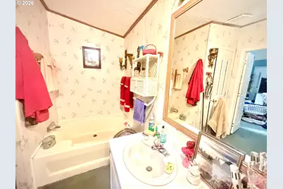 37068 SE Hauglum Rd, Sandy, OR 97055 - Photo 16