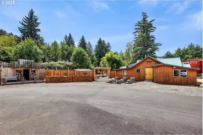 740 E St, Washougal, WA 98671 - Photo 1