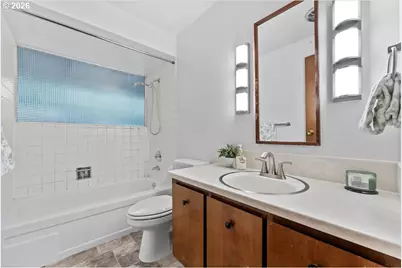 9042 SW Monterey Pl, Portland, OR 97225 - Photo 18
