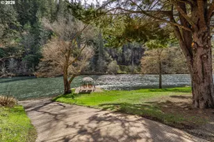 24990 Hwy 62, Trail, OR 97541 - Photo 2