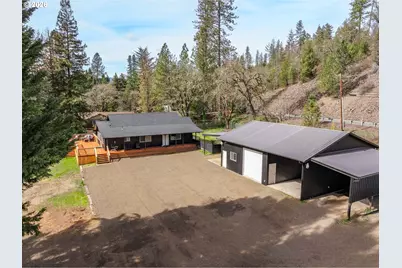 24990 Highway 62, Trail, OR 97541 - Photo 4