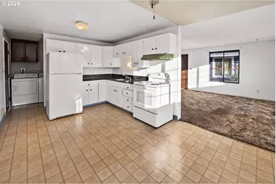 2440 Pine St, Seaside, OR 97138 - Photo 6